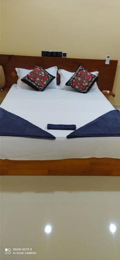 Night Star Dhangethi Bed & Breakfast Eksteriør bilde